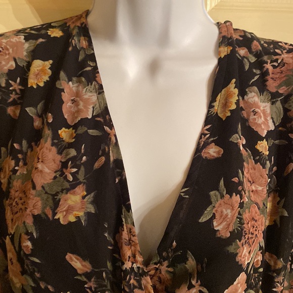 Women’s XL dress - Picture 4 of 5